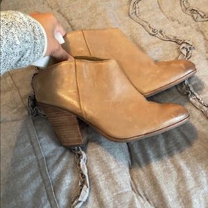 Dolce vita 37.5 boooties